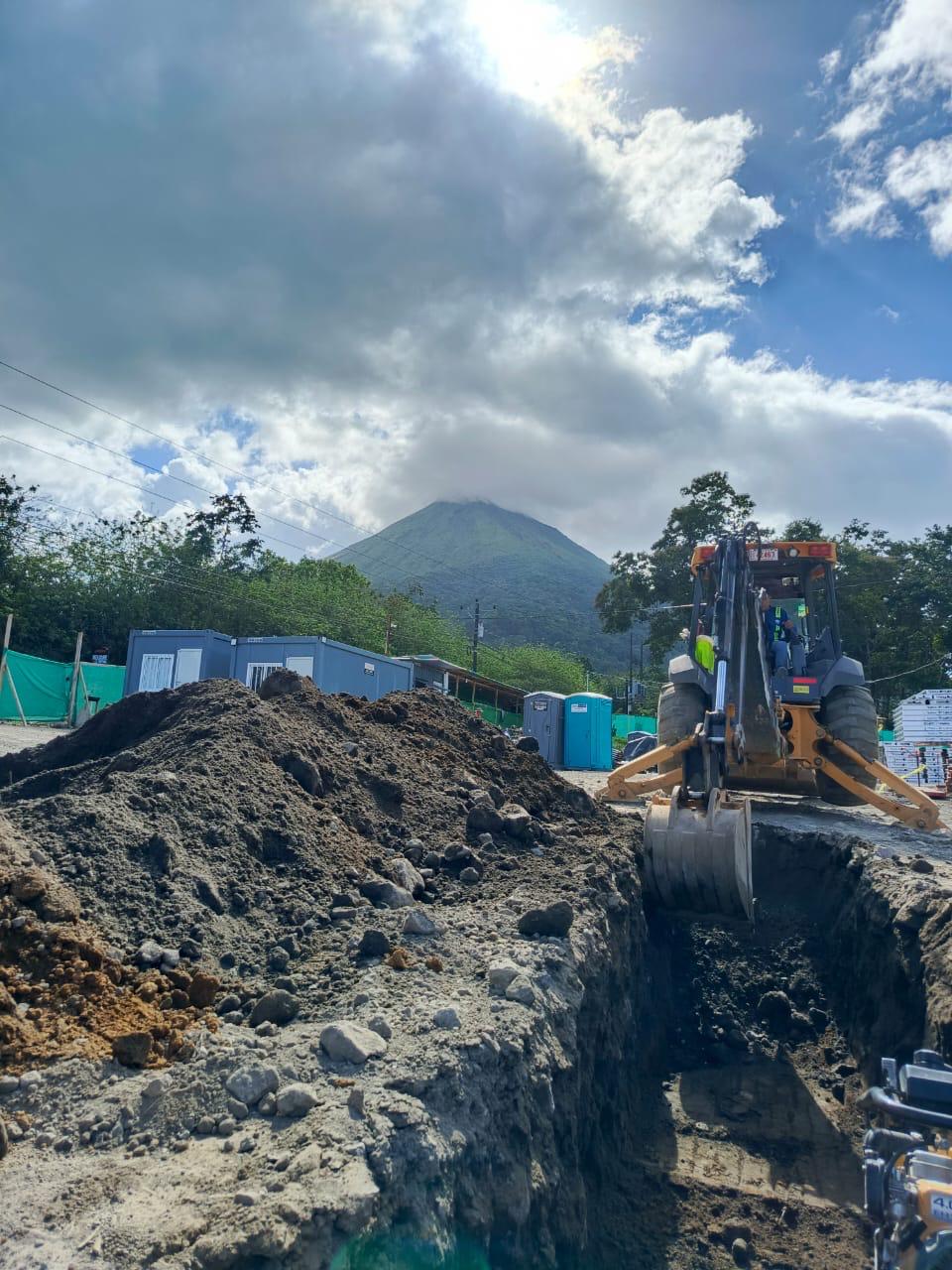 OASIS CAFÉ BRITT – La Fortuna de San Carlos